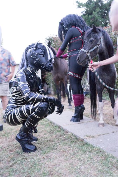 Pony Play; Submissive